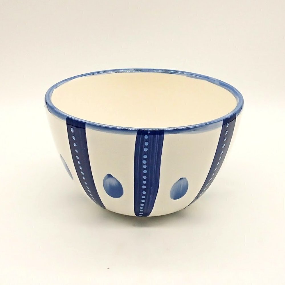 Pottery Barn Tiburon Blue Ivory Ceramic Bowl